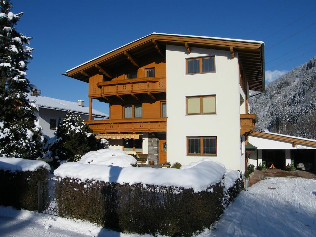 شقة Aschau Im Zillertal  في Haus Christl المظهر الخارجي الصورة